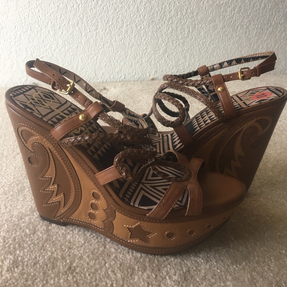 Jessica Simpson Wedges